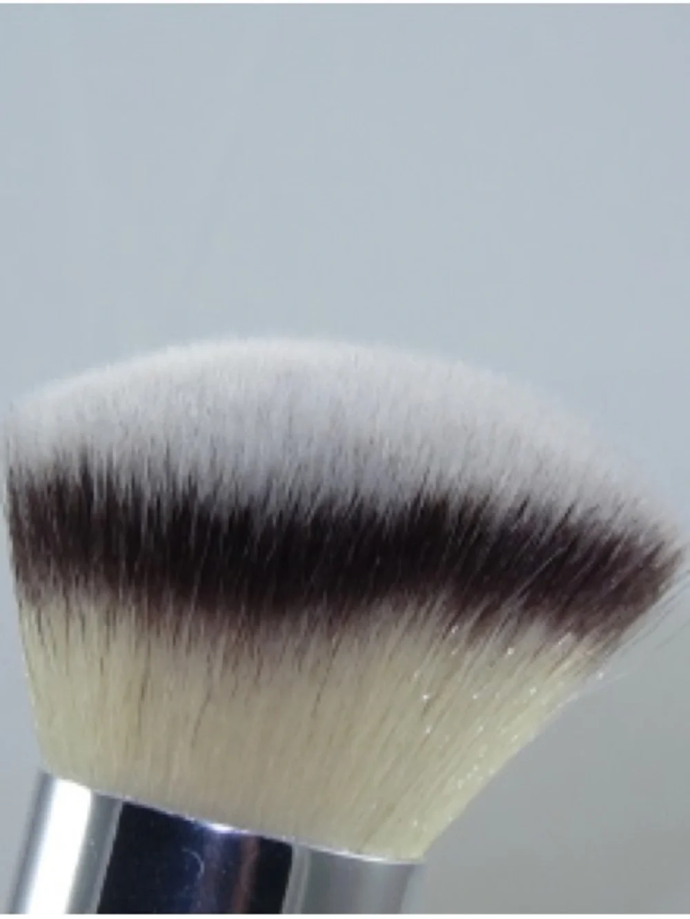 It Cosmetics Buki Brush Box set